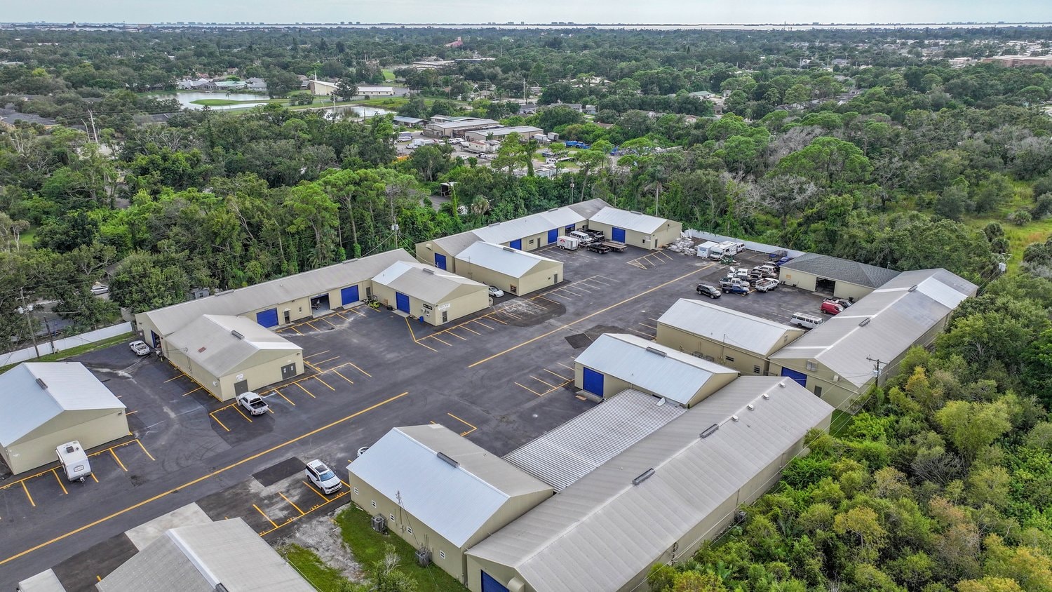 Aerial view of the small-bay industrial buildings at Pro Business Centers – Palmetto