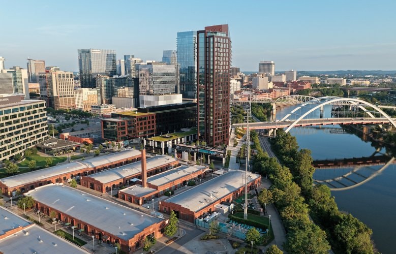 Starbucks Nashville Eastern HQ to yield 2,000 jobs ...