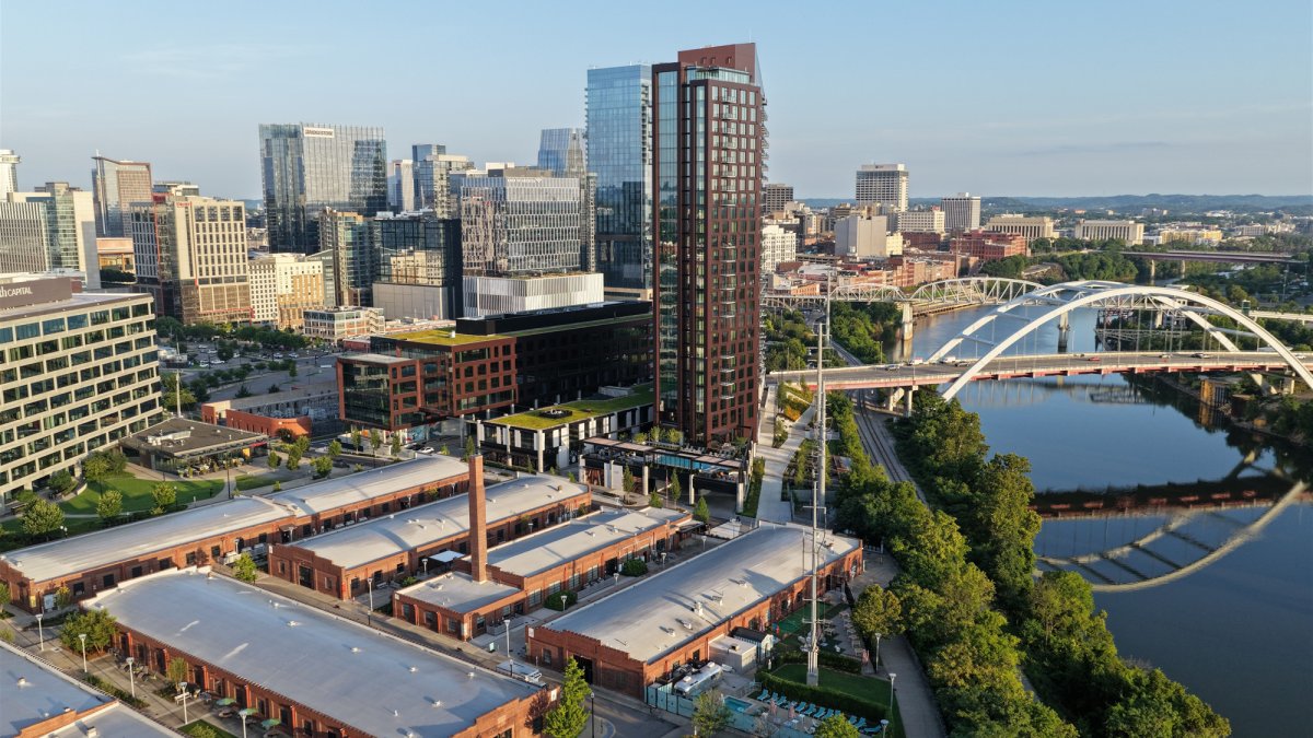 Starbucks Signs 250,000 SF Lease At Peabody Union In South Bank ...