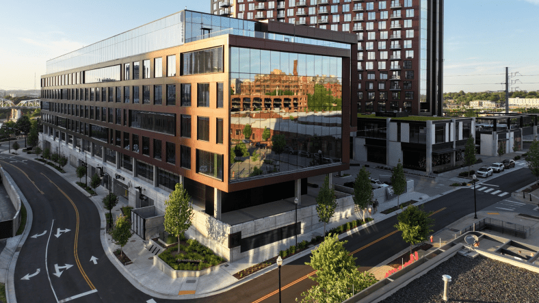 Starbucks Signs 250,000 SF Lease At Peabody Union In South Bank ...