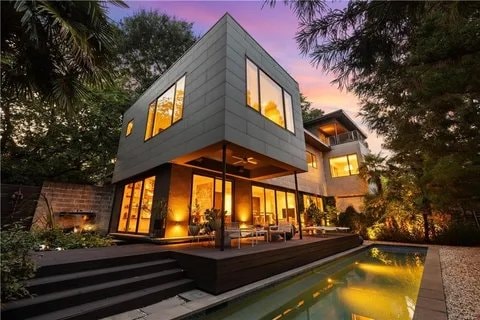 696 Highland Ave NE, Atlanta, GA 30312 | Realtor.com®