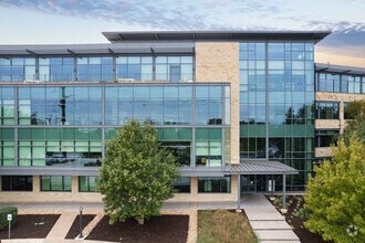 10901 Stonelake Blvd, Austin, TX 78759 - Quarry Oaks III | LoopNet