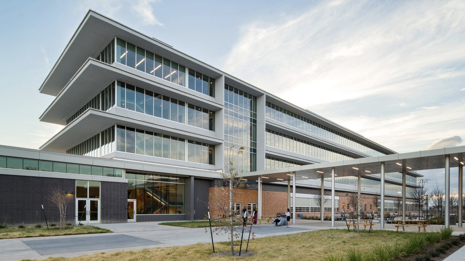 East Austin high school wins national design award - Axios Austin