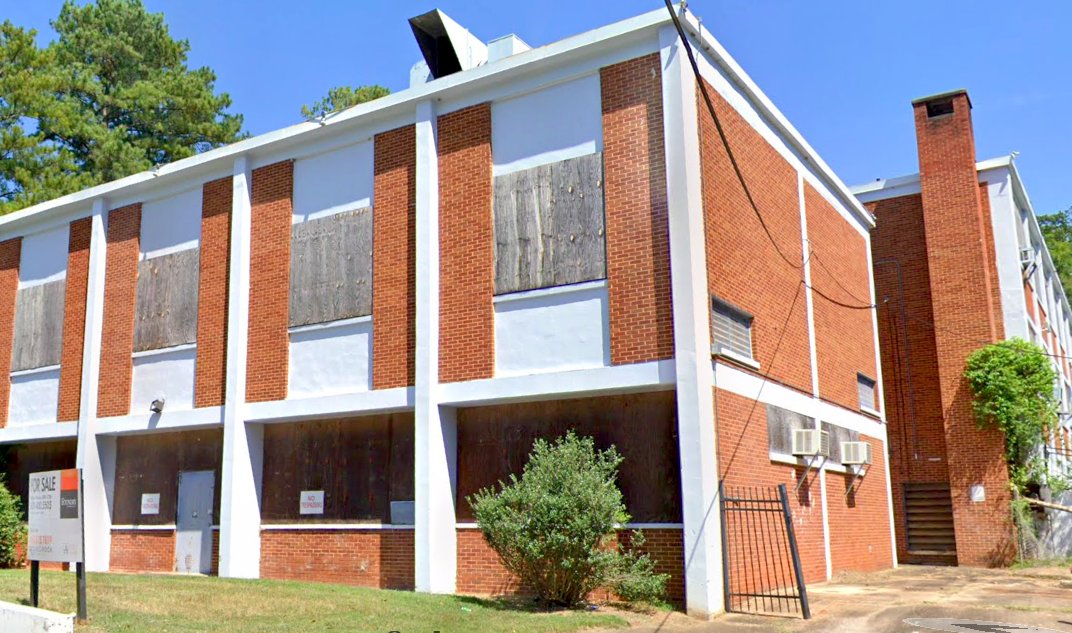 The vacant Rosalie Wright Elementary School building at 360 Autumn Lane, slated for rezoning and redevelopment