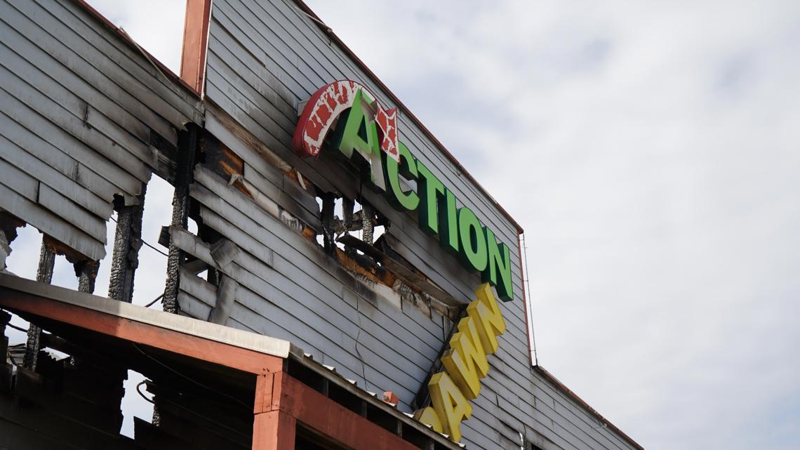 'It's a big loss' | Fire destroys popular pawn shop in North Austin