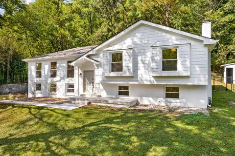 6581 Jocelyn Hollow Rd, Nashville, TN 37205 | Realtor.com®