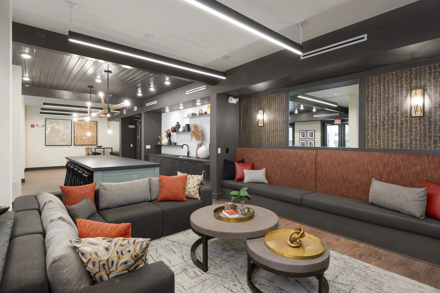 Resident lounge at The Flats at Laurel & Pine